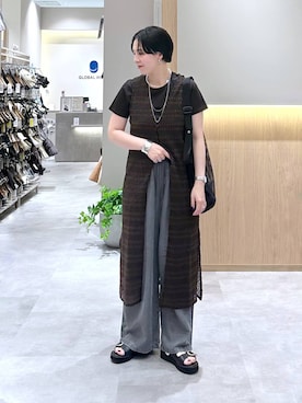 「GLOBAL WORK（グローバルワーク）のアイテム（パンツ）」を使った、アミさん（レディース・167cm）の夏コーディネート
