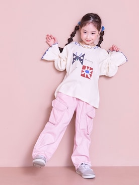 「アイテム（カーゴパンツ）」を使った、MARKEY'Sさん（キッズ・110cm）の冬コーディネート