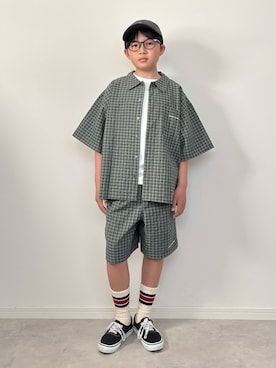 「アイテム（キャップ、グレー系）」を使った、M&Kさん（キッズ・140cm）の春コーディネート