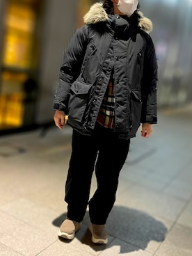 「WOOLRICH（ウールリッチ）の[WOOLRICH mens] ARTIC DOWN PARKA ダウンパーカー（ダウンジャケット/コート、ブラック系）」を使った、やぬ(相互)さん（メンズ・180cm）の冬コーディネート