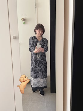 「アイテム（スニーカー）」を使った、aina・makanaさん（レディース・152cm）の秋コーディネート