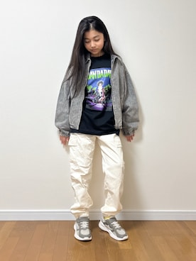 「アイテム（カーゴパンツ）」を使った、TARÖSUKEさん（キッズ・146cm）の春コーディネート