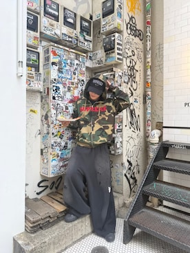 「Supreme （シュプリーム）のアイテム（その他アウター）」を使った、azuk1ngさん（メンズ・169cm）の秋コーディネート