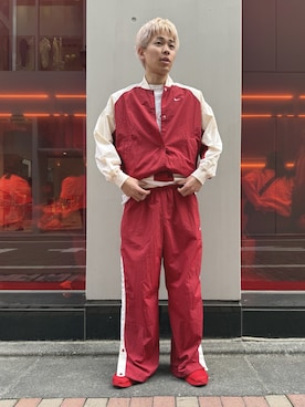 「NIKE（ナイキ）のアイテム（ブルゾン）」を使った、NIKE GINZAさん（メンズ・180cm）の春コーディネート