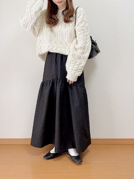 「MONO-MART LADY'S（モノマートレディース）のケーブルアランニットプルオーバー（Knitwear、ホワイト系）」を使った、なこさん（レディース・163cm）の冬コーディネート