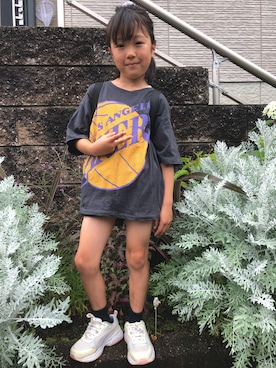 「ZARA KIDSのアイテム（Tシャツ/カットソー、グレー系）」を使った、kotorihiさん（キッズ・130cm）の夏コーディネート