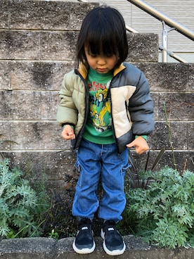 「ZARA KIDSのアイテム（デニムパンツ、ブルー系）」を使った、kotorihiさん（キッズ・130cm）の冬コーディネート