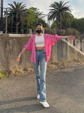 「MOUSSY（マウジー）のMVS FLARE(L)（デニムパンツ、ブルー系）」を使った、おだりささん（レディース・174cm）の春コーディネート