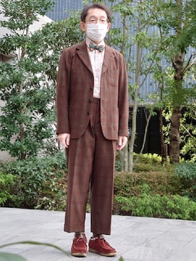 「アイテム（蝶ネクタイ）」を使った、ちゃばこさん（メンズ・168cm・50代）の秋コーディネート