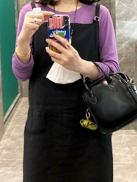 「BASERANGE（ベースレンジ）のアイテム（Tシャツ/カットソー、パープル系）」を使った、Luluさん（レディース・159cm）の秋コーディネート