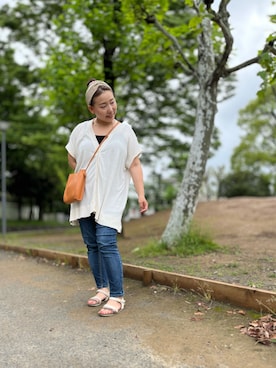 「アイテム（ヘアバンド）」を使った、moeさん（レディース・151cm）の春コーディネート
