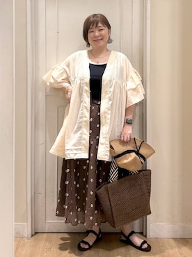 「アイテム（タンクトップ）」を使った、さかもってぃさん（レディース・163cm・40代）の春コーディネート