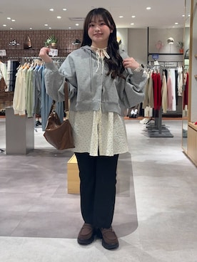 「アイテム（パーカー）」を使った、るーちゃんさん（レディース・153cm・10代）の春コーディネート