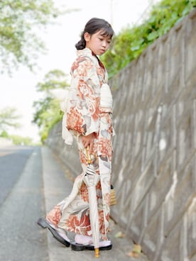 「アイテム（バレッタ/ヘアクリップ）」を使った、花音さん（キッズ・139cm）の夏コーディネート