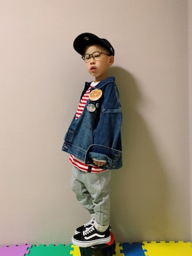 「アイテム（バッジ）」を使った、HeROさん（キッズ・110cm）の春コーディネート