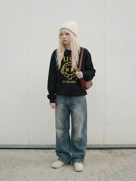 「LUCY IN RECORDのLUCY IN RECORD - Smile! Lucy02スウェットシャツ（スウェット、ブラック系）」を使った、lucyinrecordさん（レディース・161cm）の春コーディネート