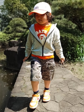 「アイテム（パーカー）」を使った、minimodeさん（キッズ・110cm）の春コーディネート