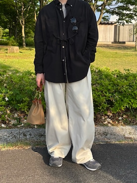 「GU（ジーユー）のアイテム（チノパンツ）」を使った、まる。さん（メンズ・169cm）の春コーディネート