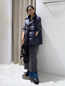 「アイテム（ダウンベスト）」を使った、OKAWAさん（レディース・161cm・20代）の秋コーディネート
