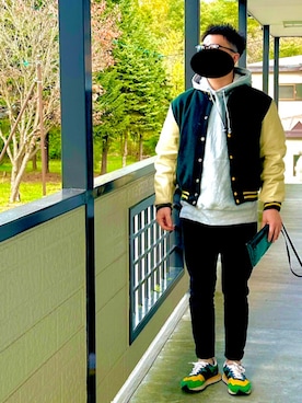 「Champion usedのアイテム（パーカー、グレー系）」を使った、d さん（メンズ・173cm）の秋コーディネート