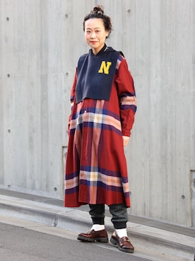 「BEAMS BOY（ビームスボーイ）のアイテム（スウェットパンツ）」を使った、黒田 彩乃さん（レディース・153cm）の冬コーディネート