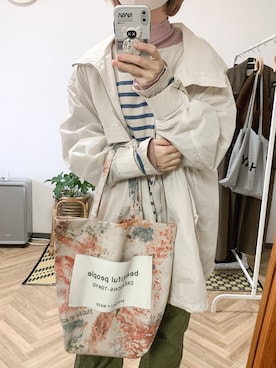 「アイテム（トートバッグ）」を使った、りく・みさき・母さん（レディース・120cm）の春コーディネート