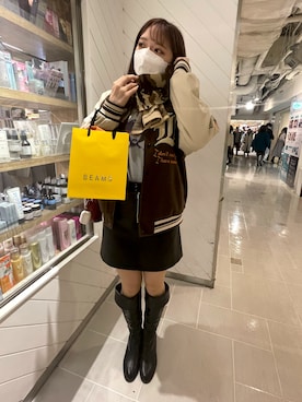 「アイテム（アッシュトレイ/ライター）」を使った、ニミコさん（レディース・168cm）の冬コーディネート