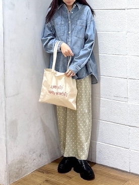 「LOWRYS FARM（ローリーズファーム）のストレッチサテンスカート　 290120（スカート、ベージュ系）」を使った、hm4150さん（レディース）の冬コーディネート