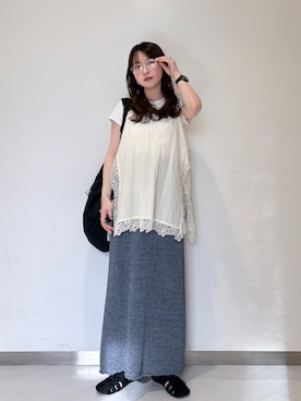 「KBF（ケイビーエフ）のメランジRIBニットスカート（スカート）」を使った、さやかさん（レディース・152cm）の春コーディネート