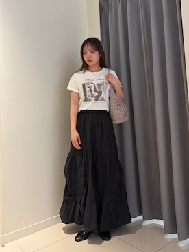 「SENSE OF PLACE by URBAN RESEARCH（センスオブプレイスバイアーバンリサーチ）のアイテム（Tシャツ/カットソー）」を使った、akariさん（レディース・157cm）の春コーディネート