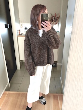「UNIQLO（ユニクロ）のアイテム（Tシャツ/カットソー、ホワイト系）」を使った、a.fashion13さん（レディース・155cm）の冬コーディネート