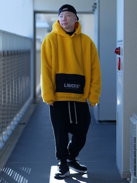 「アイテム（スウェットパンツ）」を使った、KDFWさん（メンズ・173cm・30代）の冬コーディネート