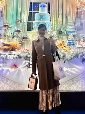 「アイテム（トラベルグッズ）」を使った、MoonAesilさん（レディース・165cm）の冬コーディネート