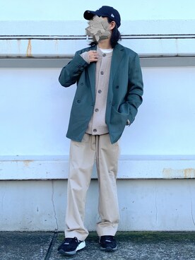 「EMMA CLOTHES（エマクローズ）のシャギーニットWジャガード編みラウンドネック ドロップショルダールーズニットカーディガン EMMA CLOTHES  2021-2022 WINTER（カーディガン/ボレロ、ベージュ系）」を使った、Ta93さん（メンズ・170cm）の冬コーディネート
