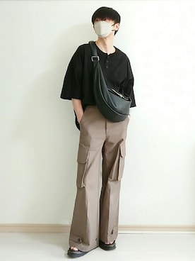 「CLEL（クレイル）の【CLEL】M-47 type military flare cargo pants/M-47 タイプ ミリタリー フレア カーゴ パンツ（カーゴパンツ、グレー系）」を使った、フリフリさん（メンズ・167cm）の夏コーディネート
