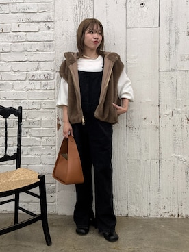 「GALLARDAGALANTE（ガリャルダガランテ）のアイテム（サロペット/オーバーオール）」を使った、AYUMIさん（レディース・148cm）の秋コーディネート