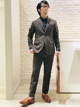 「ABAHOUSE GRAY（アバハウスグレイ）のアイテム（テーラードジャケット）」を使った、片山さん（メンズ・165cm・40代）の秋コーディネート