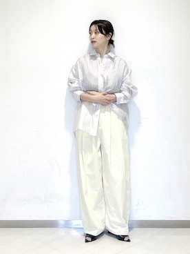 「A part by（アパートバイ）のポインテッドスリットミュール（サンダル、ブラック系）」を使った、sakiさん（レディース・162cm）の春コーディネート