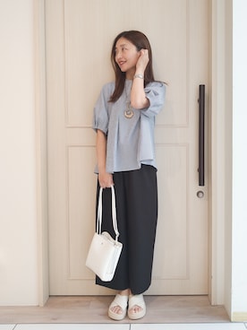 「SHOO・LA・RUE（シューラルー）の【洗濯後しわになりにくい/S-LL/インせず着られる】自然に体型カバー 麻調ペプラムブラウス（シャツ/ブラウス、ブルー系）」を使った、mi-saさん（レディース・154cm）の春コーディネート
