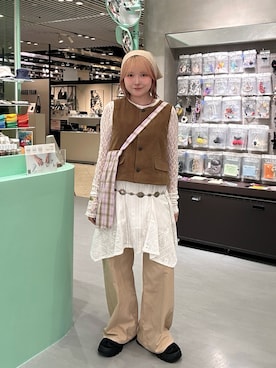 「SMELLY（スメリー）のリムレススクエアダテメガネ（メガネ）」を使った、さきさん（レディース・153cm）の秋コーディネート