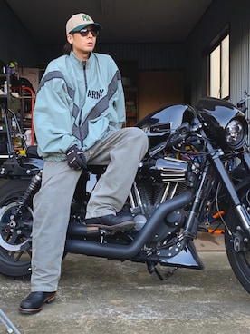 「アイテム（ナイロンジャケット）」を使った、K.Jさん（メンズ・178cm・30代）の秋コーディネート