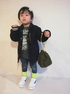 「アイテム（フォトフレーム）」を使った、yutan さん（キッズ・90cm）の秋コーディネート