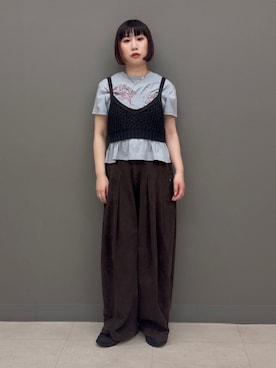 「KBF（ケイビーエフ）のアイテム（パンツ）」を使った、まこぴさん（レディース・161cm）の春コーディネート