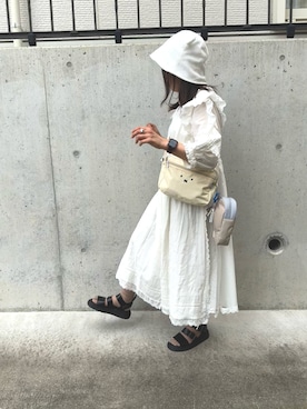 「アイテム（ペット用キャリーケース）」を使った、Hidemi さん（レディース・153cm）の夏コーディネート