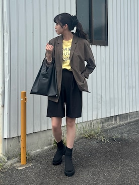 「アイテム（シューズ）」を使った、shizukü    さん（レディース・173cm）の秋コーディネート