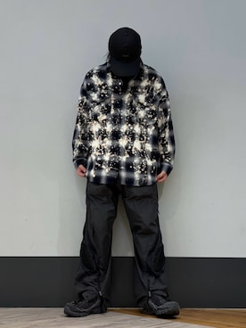 「WHITELAND（ホワイトランド）のアイテム（トップス）」を使った、amonさん（メンズ・170cm）の冬コーディネート