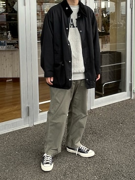 「CONVERSE（コンバース）のct70（スニーカー、ブラック系）」を使った、cha_hannosukeさん（メンズ・182cm）の秋コーディネート