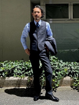 「TAKEO KIKUCHI（タケオキクチ）のアイテム（スーツセット）」を使った、TAKEO KIKUCHIさん（メンズ・172cm）の夏コーディネート