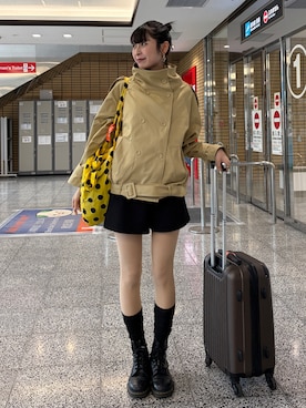 「アイテム（トレンチコート）」を使った、manaさん（レディース・166cm）の春コーディネート