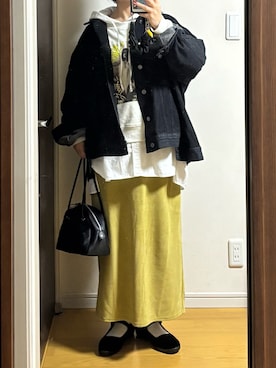 「niko and...（ニコアンド）のアソートグラフィックプルオーバー（スウェット、ホワイト系）」を使った、machikoさん（レディース・155cm）の冬コーディネート